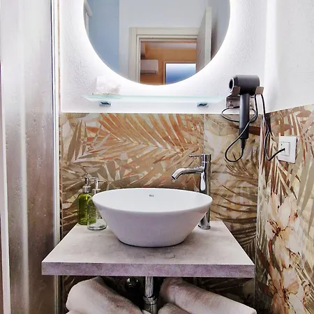 Hotel The Sun Boutique
