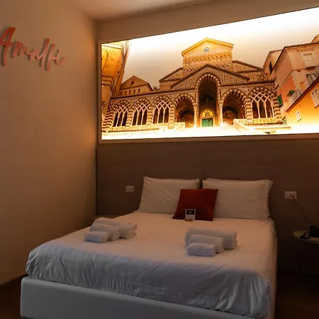 The Sun Boutique 3* Napoli